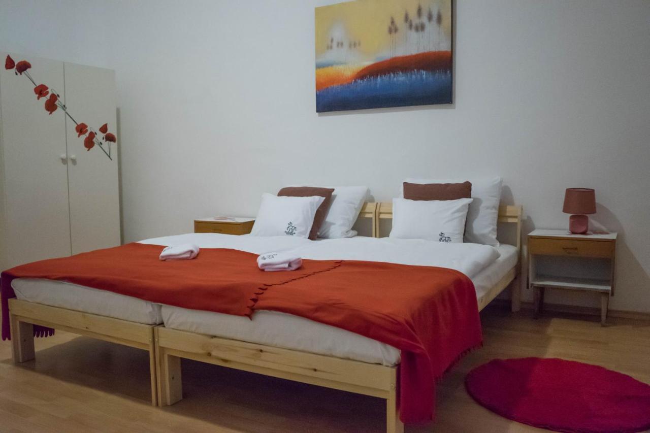 Servus Vendeghaz 2 Lengyeltoti Buitenkant foto